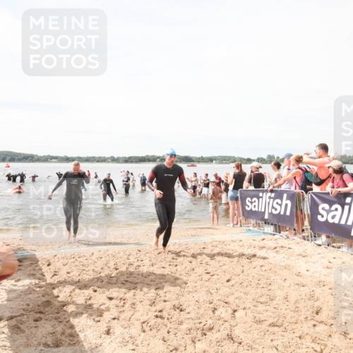 21.06.2026 - Viking Triathlon Michael Strokosch http://msf.ph/oto/9819310 21.06.2026 10:46:21 Schwimmen 91, 107, 403, 494, 555, 563 meine-sportfotos.de