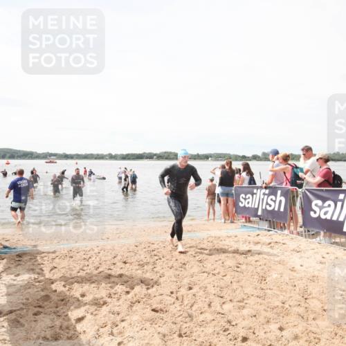 21.06.2026 - Viking Triathlon Michael Strokosch http://msf.ph/oto/9819367 21.06.2026 10:48:24 Schwimmen 101 meine-sportfotos.de