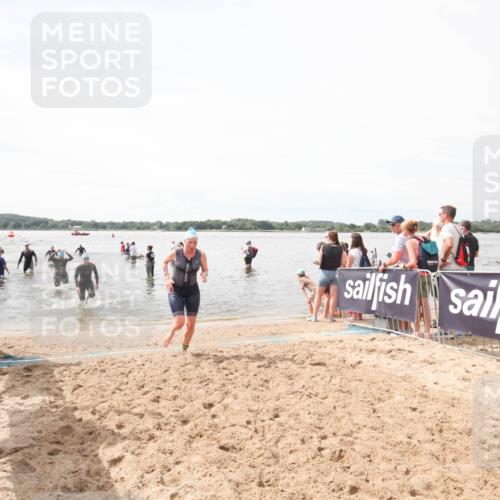 21.06.2026 - Viking Triathlon Michael Strokosch http://msf.ph/oto/9819377 21.06.2026 10:49:01 Schwimmen 223, 378, 409, 549 meine-sportfotos.de