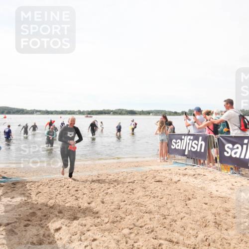 21.06.2026 - Viking Triathlon Michael Strokosch http://msf.ph/oto/9819397 21.06.2026 10:50:12 Schwimmen 630, 639, 659 meine-sportfotos.de