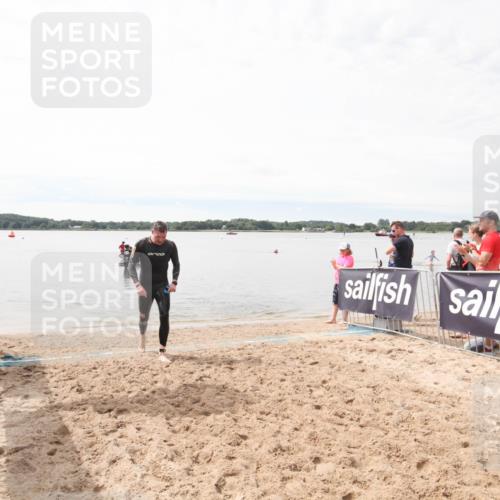 21.06.2026 - Viking Triathlon Michael Strokosch http://msf.ph/oto/9819493 21.06.2026 11:04:21 Schwimmen 421 meine-sportfotos.de