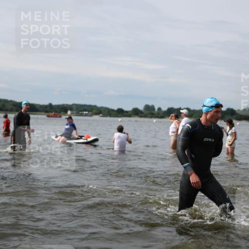 21.06.2026 - Viking Triathlon Michael Strokosch http://msf.ph/oto/9819517 21.06.2026 10:45:26 Schwimmen 37, 48, 54, 85, 105, 147, 158, 273, 274, 302, 354, 376, 540, 562, 635 meine-sportfotos.de