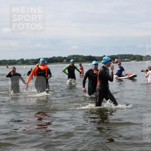 21.06.2026 - Viking Triathlon Michael Strokosch http://msf.ph/oto/9819534 21.06.2026 10:45:49 Schwimmen 138, 172, 196, 245, 331, 389, 405, 448, 510, 534, 539 meine-sportfotos.de