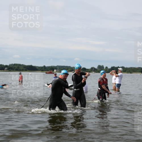 21.06.2026 - Viking Triathlon Michael Strokosch http://msf.ph/oto/9819618 21.06.2026 10:46:31 Schwimmen 156, 260, 341, 363, 388, 414, 443, 476, 650, 654, 670 meine-sportfotos.de