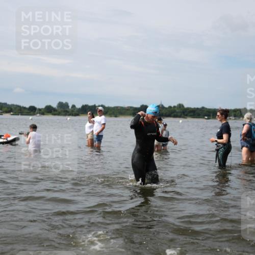 21.06.2026 - Viking Triathlon Michael Strokosch http://msf.ph/oto/9819642 21.06.2026 10:46:44 Schwimmen 168, 173, 217, 260, 282, 313, 341, 358, 414, 443, 476, 650, 670 meine-sportfotos.de