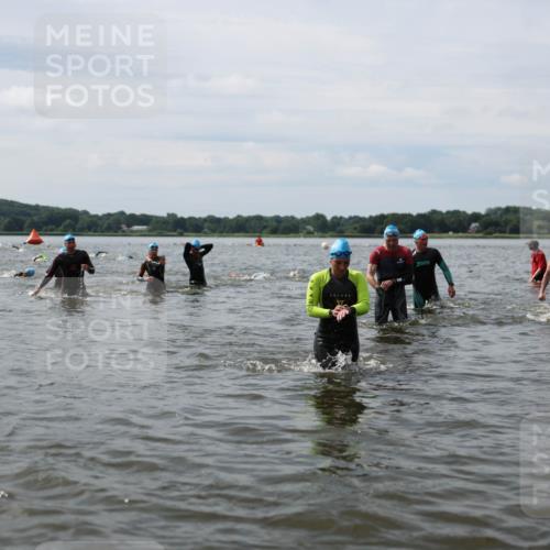 21.06.2026 - Viking Triathlon Michael Strokosch http://msf.ph/oto/9819678 21.06.2026 10:47:09 Schwimmen 116, 123, 155, 183, 212, 317, 321, 346, 352, 353, 458 meine-sportfotos.de