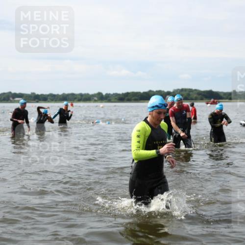21.06.2026 - Viking Triathlon Michael Strokosch http://msf.ph/oto/9819685 21.06.2026 10:47:12 Schwimmen 116, 123, 155, 183, 212, 317, 321, 352, 353, 458, 469 meine-sportfotos.de