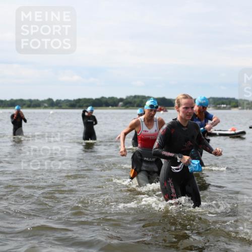 21.06.2026 - Viking Triathlon Michael Strokosch http://msf.ph/oto/9819713 21.06.2026 10:47:22 Schwimmen 56, 116, 123, 155, 183, 212, 297, 304, 317, 352, 353, 469, 554, 571 meine-sportfotos.de