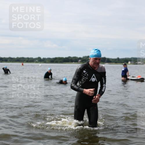 21.06.2026 - Viking Triathlon Michael Strokosch http://msf.ph/oto/9819759 21.06.2026 10:47:49 Schwimmen 60, 164, 289, 574, 638 meine-sportfotos.de