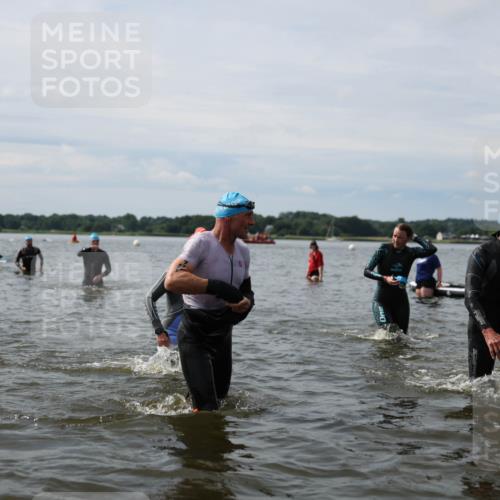 21.06.2026 - Viking Triathlon Michael Strokosch http://msf.ph/oto/9819767 21.06.2026 10:47:58 Schwimmen 60, 164, 198, 289, 638 meine-sportfotos.de