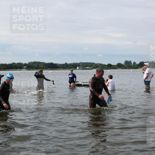 21.06.2026 - Viking Triathlon Michael Strokosch http://msf.ph/oto/9819784 21.06.2026 10:48:20 Schwimmen 101, 181, 185, 207, 209, 306, 495, 662 meine-sportfotos.de
