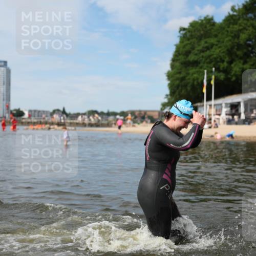 21.06.2026 - Viking Triathlon Michael Strokosch http://msf.ph/oto/9819849 21.06.2026 10:49:01 Schwimmen 291, 378, 434, 498, 549, 615 meine-sportfotos.de