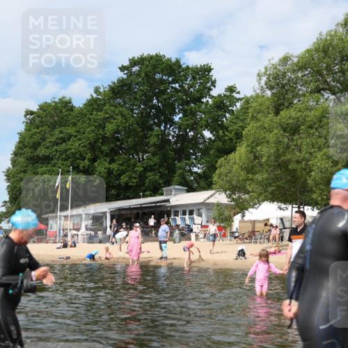 21.06.2026 - Viking Triathlon Michael Strokosch http://msf.ph/oto/9819873 21.06.2026 10:49:24 Schwimmen 206, 314, 463, 483, 541 meine-sportfotos.de