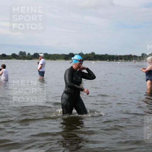 21.06.2026 - Viking Triathlon Michael Strokosch http://msf.ph/oto/9819878 21.06.2026 10:49:34 Schwimmen 75, 124, 178, 206, 298, 463, 483, 523, 629 meine-sportfotos.de