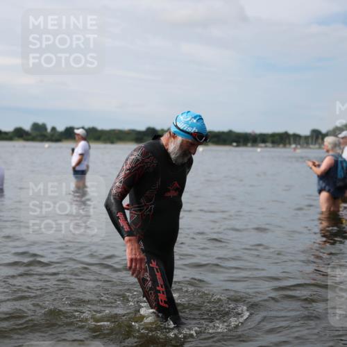 21.06.2026 - Viking Triathlon Michael Strokosch http://msf.ph/oto/9819886 21.06.2026 10:49:40 Schwimmen 75, 124, 178, 192, 206, 298, 523, 629 meine-sportfotos.de