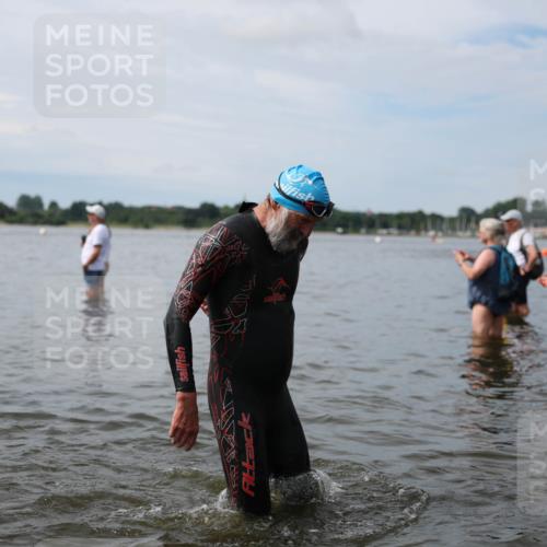 21.06.2026 - Viking Triathlon Michael Strokosch http://msf.ph/oto/9819887 21.06.2026 10:49:40 Schwimmen 75, 124, 178, 192, 206, 298, 523, 629 meine-sportfotos.de