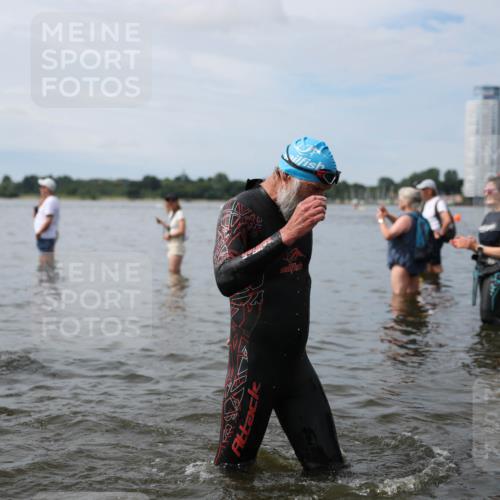 21.06.2026 - Viking Triathlon Michael Strokosch http://msf.ph/oto/9819889 21.06.2026 10:49:41 Schwimmen 75, 124, 178, 192, 206, 298, 523, 629 meine-sportfotos.de