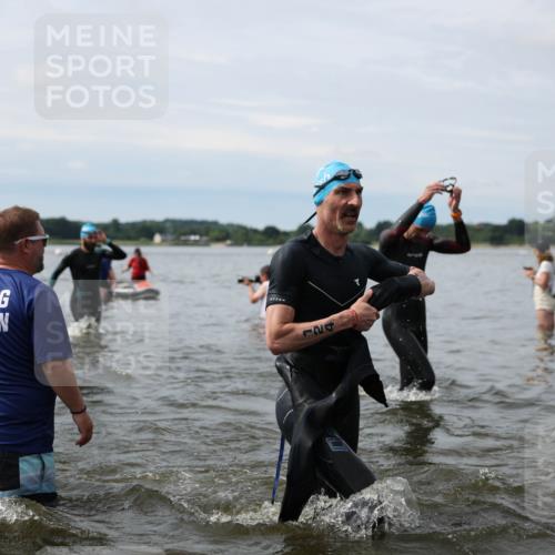 21.06.2026 - Viking Triathlon Michael Strokosch http://msf.ph/oto/9819905 21.06.2026 10:49:48 Schwimmen 75, 124, 178, 192, 298, 523, 629, 639, 659 meine-sportfotos.de
