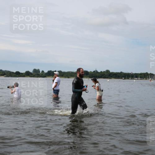 21.06.2026 - Viking Triathlon Michael Strokosch http://msf.ph/oto/9819915 21.06.2026 10:49:51 Schwimmen 75, 124, 178, 192, 298, 523, 629, 639, 659 meine-sportfotos.de