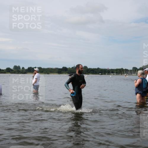 21.06.2026 - Viking Triathlon Michael Strokosch http://msf.ph/oto/9819917 21.06.2026 10:49:52 Schwimmen 75, 124, 178, 192, 523, 629, 630, 639, 659 meine-sportfotos.de