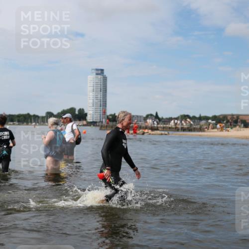 21.06.2026 - Viking Triathlon Michael Strokosch http://msf.ph/oto/9819925 21.06.2026 10:50:04 Schwimmen 78, 115, 135, 250, 254, 382, 603, 605, 630, 639, 659 meine-sportfotos.de