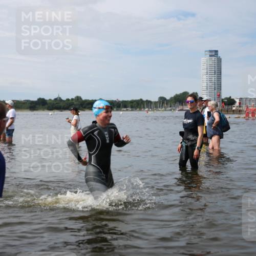 21.06.2026 - Viking Triathlon Michael Strokosch http://msf.ph/oto/9819956 21.06.2026 10:50:29 Schwimmen 57, 261, 295, 382, 416 meine-sportfotos.de
