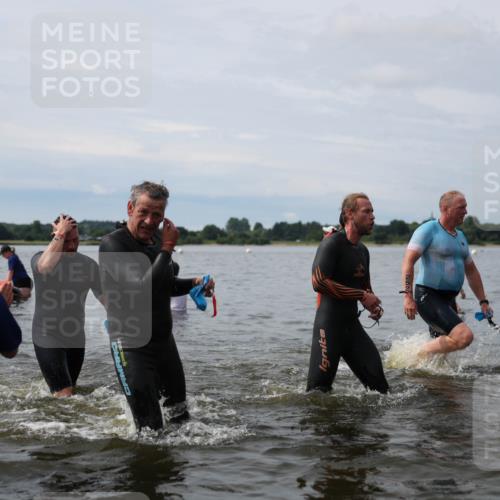 21.06.2026 - Viking Triathlon Michael Strokosch http://msf.ph/oto/9820040 21.06.2026 10:52:00 Schwimmen 40, 174, 252, 272, 362, 491, 512 meine-sportfotos.de