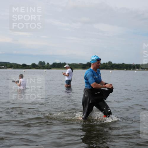 21.06.2026 - Viking Triathlon Michael Strokosch http://msf.ph/oto/9820059 21.06.2026 10:52:12 Schwimmen 40, 174, 222, 252, 272, 491 meine-sportfotos.de
