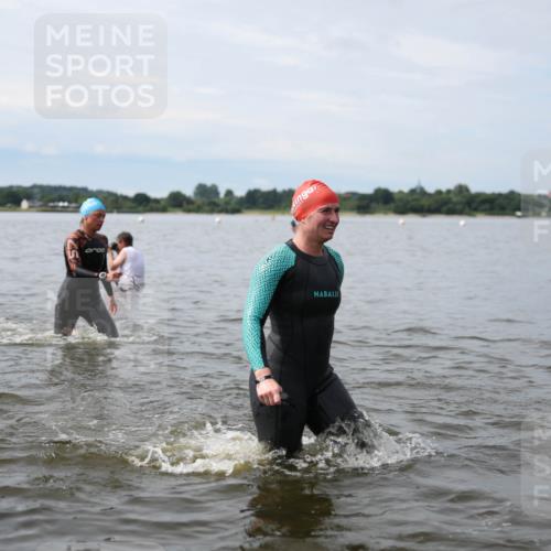 21.06.2026 - Viking Triathlon Michael Strokosch http://msf.ph/oto/9820107 21.06.2026 10:53:02 Schwimmen 133, 307, 433, 471, 532, 564, 622, 661 meine-sportfotos.de