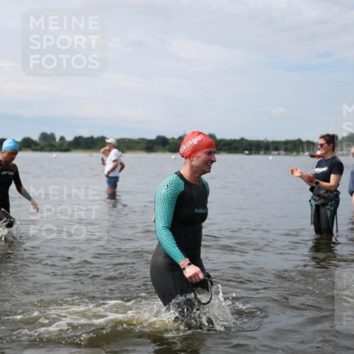 21.06.2026 - Viking Triathlon Michael Strokosch http://msf.ph/oto/9820109 21.06.2026 10:53:02 Schwimmen 133, 307, 433, 471, 532, 564, 622, 661 meine-sportfotos.de