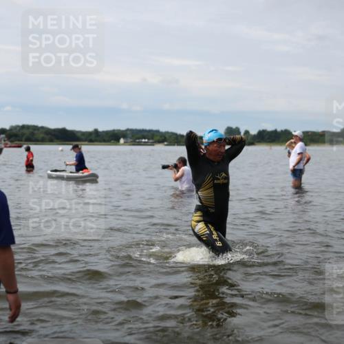 21.06.2026 - Viking Triathlon Michael Strokosch http://msf.ph/oto/9820124 21.06.2026 10:53:10 Schwimmen 92, 133, 283, 307, 433, 471, 564, 622, 661 meine-sportfotos.de