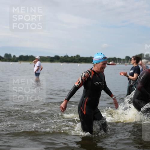 21.06.2026 - Viking Triathlon Michael Strokosch http://msf.ph/oto/9820140 21.06.2026 10:53:26 Schwimmen 59, 92, 182, 283, 365, 375, 607 meine-sportfotos.de