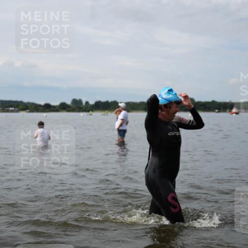 21.06.2026 - Viking Triathlon Michael Strokosch http://msf.ph/oto/9820181 21.06.2026 10:53:51 Schwimmen 61, 97, 190, 203, 257, 390, 515, 538, 631 meine-sportfotos.de