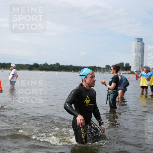 21.06.2026 - Viking Triathlon Michael Strokosch http://msf.ph/oto/9820194 21.06.2026 10:53:56 Schwimmen 61, 97, 190, 203, 237, 257, 390, 515, 631 meine-sportfotos.de