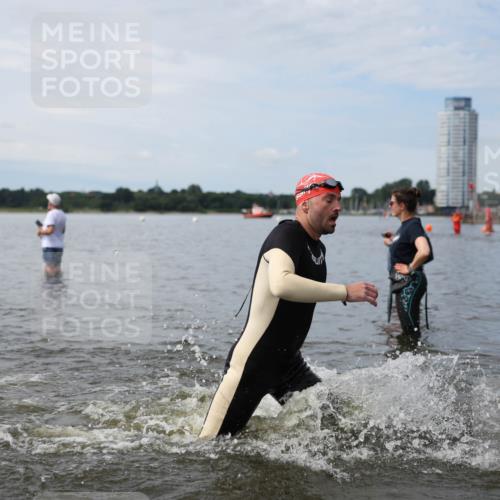 21.06.2026 - Viking Triathlon Michael Strokosch http://msf.ph/oto/9820237 21.06.2026 10:54:38 Schwimmen 52, 244, 275, 347, 413, 424, 504, 509, 613 meine-sportfotos.de