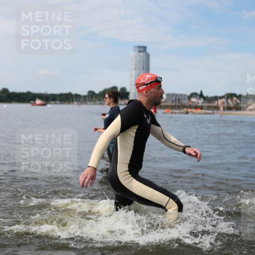 21.06.2026 - Viking Triathlon Michael Strokosch http://msf.ph/oto/9820240 21.06.2026 10:54:39 Schwimmen 52, 244, 275, 347, 413, 424, 504, 509, 613 meine-sportfotos.de