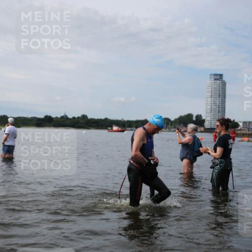 21.06.2026 - Viking Triathlon Michael Strokosch http://msf.ph/oto/9820276 21.06.2026 10:54:57 Schwimmen 52, 160, 244, 309, 347, 424, 509, 566 meine-sportfotos.de