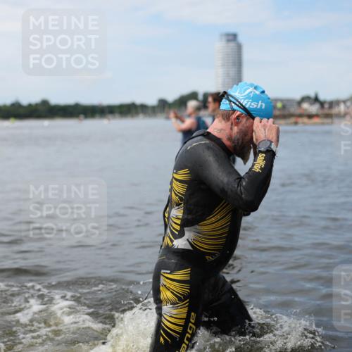 21.06.2026 - Viking Triathlon Michael Strokosch http://msf.ph/oto/9820333 21.06.2026 10:55:54 Schwimmen 77, 117, 264, 502 meine-sportfotos.de