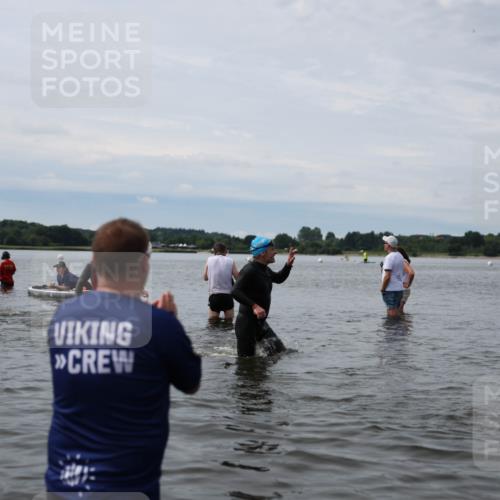 21.06.2026 - Viking Triathlon Michael Strokosch http://msf.ph/oto/9820345 21.06.2026 10:56:09 Schwimmen 24, 117, 127, 357, 502 meine-sportfotos.de
