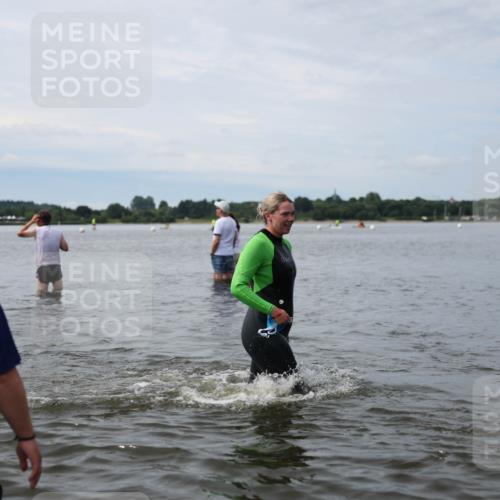 21.06.2026 - Viking Triathlon Michael Strokosch http://msf.ph/oto/9820371 21.06.2026 10:56:21 Schwimmen 24, 127, 357, 374 meine-sportfotos.de