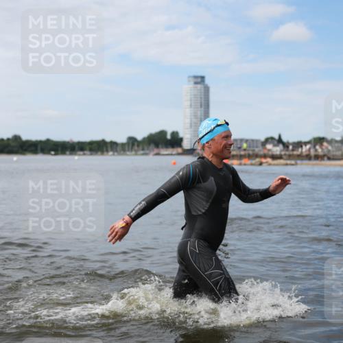 21.06.2026 - Viking Triathlon Michael Strokosch http://msf.ph/oto/9820390 21.06.2026 10:56:37 Schwimmen 374 meine-sportfotos.de