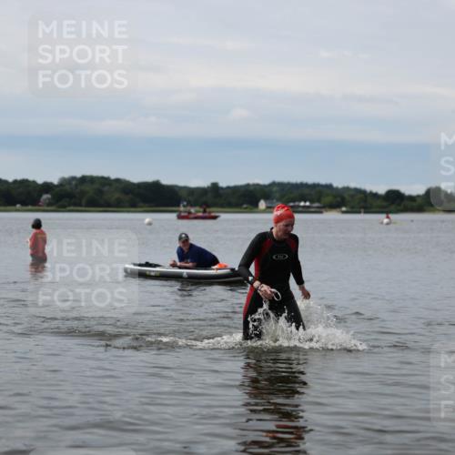 21.06.2026 - Viking Triathlon Michael Strokosch http://msf.ph/oto/9820399 21.06.2026 10:57:27 Schwimmen 652 meine-sportfotos.de