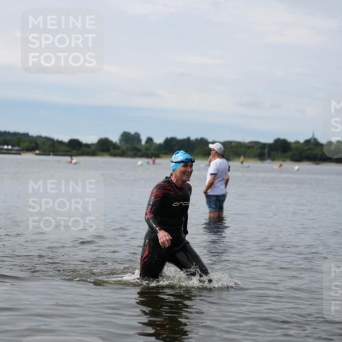 21.06.2026 - Viking Triathlon Michael Strokosch http://msf.ph/oto/9820416 21.06.2026 10:57:45 Schwimmen 224 meine-sportfotos.de