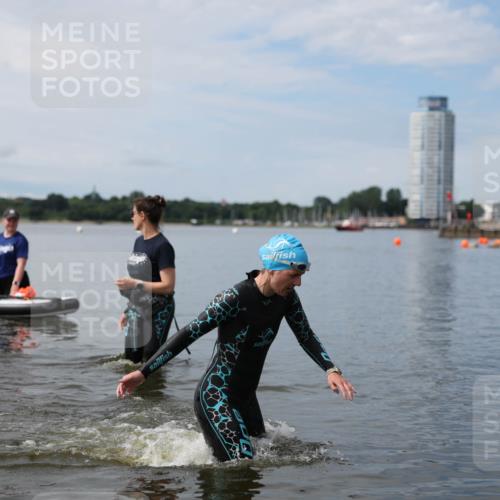 21.06.2026 - Viking Triathlon Michael Strokosch http://msf.ph/oto/9820502 21.06.2026 10:59:45 Schwimmen 542 meine-sportfotos.de