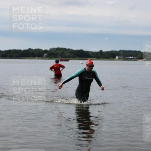 21.06.2026 - Viking Triathlon Michael Strokosch http://msf.ph/oto/9820518 21.06.2026 11:01:54 Schwimmen 646 meine-sportfotos.de