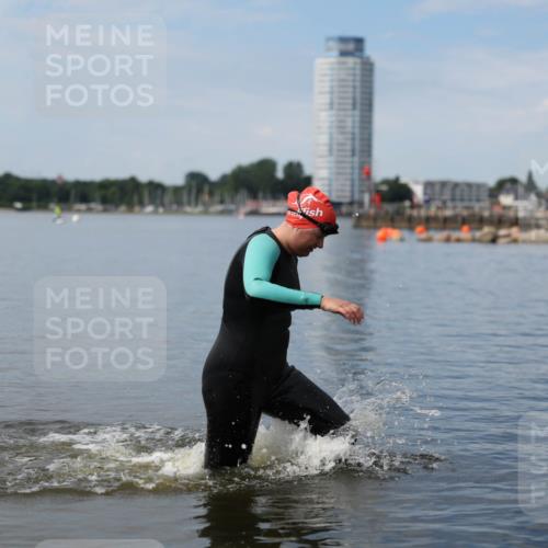 21.06.2026 - Viking Triathlon Michael Strokosch http://msf.ph/oto/9820535 21.06.2026 11:02:00 Schwimmen 646 meine-sportfotos.de