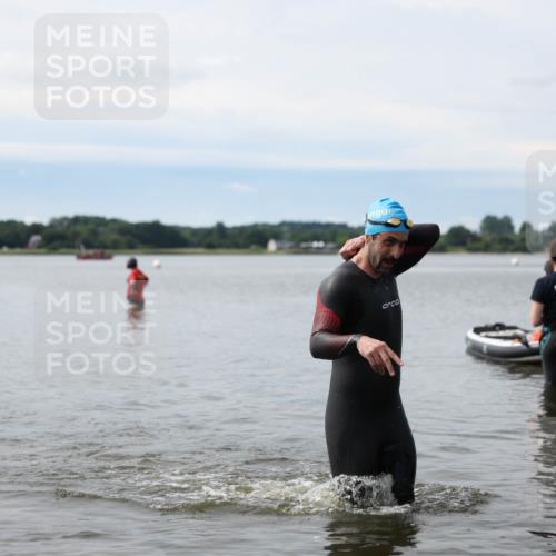 21.06.2026 - Viking Triathlon Michael Strokosch http://msf.ph/oto/9820555 21.06.2026 11:03:20 Schwimmen 529 meine-sportfotos.de