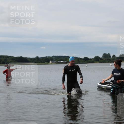 21.06.2026 - Viking Triathlon Michael Strokosch http://msf.ph/oto/9820572 21.06.2026 11:04:06 Schwimmen 421 meine-sportfotos.de