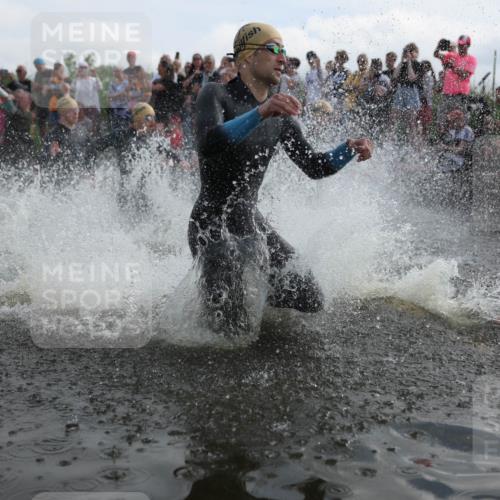 21.06.2026 - Viking Triathlon Michael Strokosch http://msf.ph/oto/9820607 21.06.2026 10:00:19 Schwimmen 1, 2, 4, 7, 8, 9, 10, 19, 21, 29, 103, 189, 517 meine-sportfotos.de