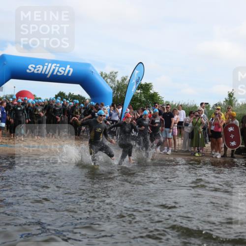 21.06.2026 - Viking Triathlon Michael Strokosch http://msf.ph/oto/9820633 21.06.2026 10:00:37 Schwimmen 25, 31, 104, 334, 422, 453, 474, 547, 548, 575, 610, 620, 626, 637, 669 meine-sportfotos.de